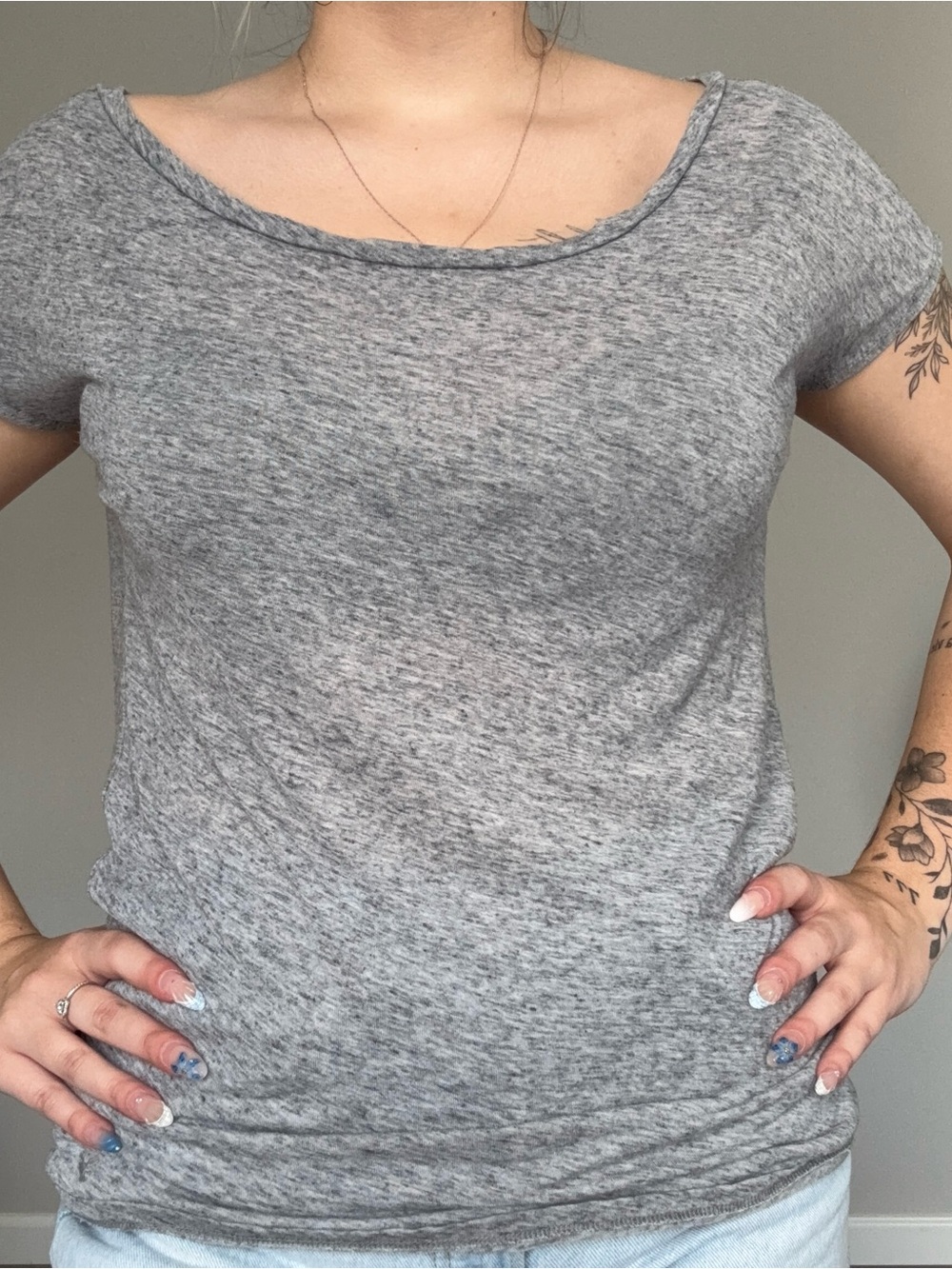 American Eagle 2011 Gray Slouchy Scoop Neck Top
